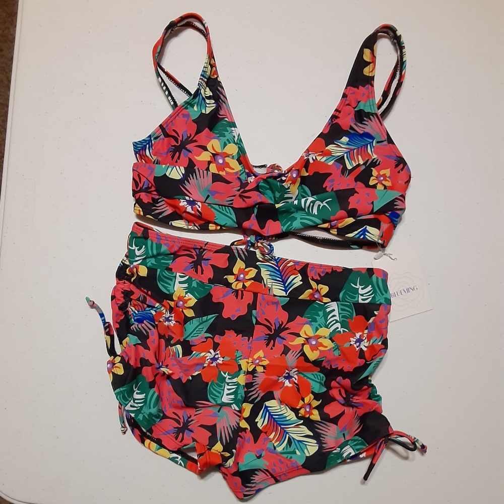 Blueming Twist Front Lace Up Tropical Two-Piece Swimsuit